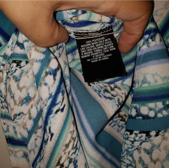 Mossimo Blouse - Picture 8 of 8